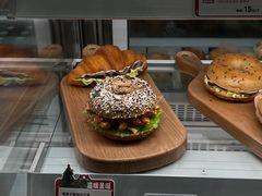 -Tims天好咖啡·贝果(东吴龙湖天街店)