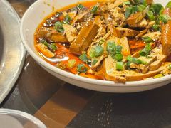 -鸿顺老铁锅美蛙鱼府(解放碑店)