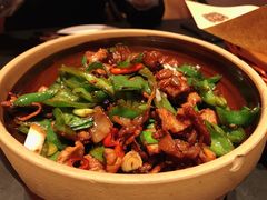 辣椒炒肉-鸽子侯·家宴·平价海鲜(市图书馆店)