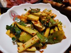 -老滇山寨•云南特色菜•地方菜•民族风情歌舞表演(金碧店)