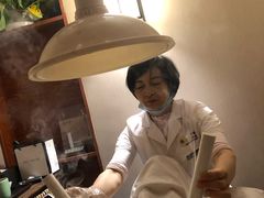-裕和堂中医推拿艾灸(太古汇臻品店)