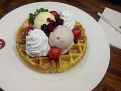 20140713202353(1)-魔方城市书房(中街益田店)