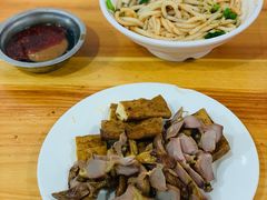 -再回首鸡肉米线(人民路一店)