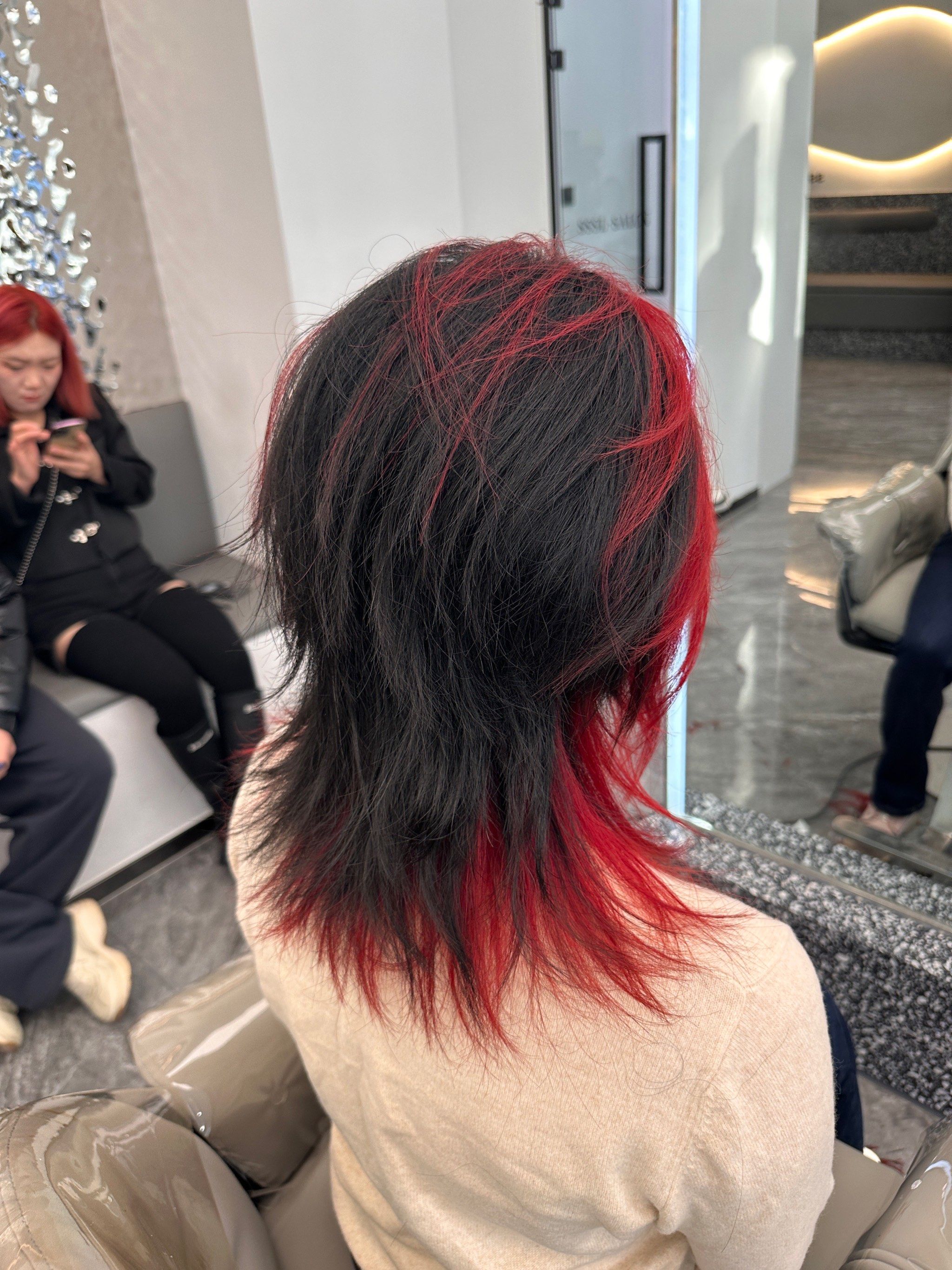 鲻鱼头亚裔风 个性挑染