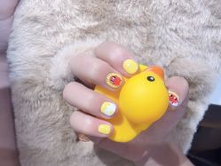 -Nail Me美甲美睫