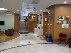 -雅悦齿科(顾村公园店)