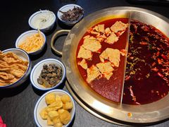 -九鼎轩脆毛肚火锅(南京东路店)