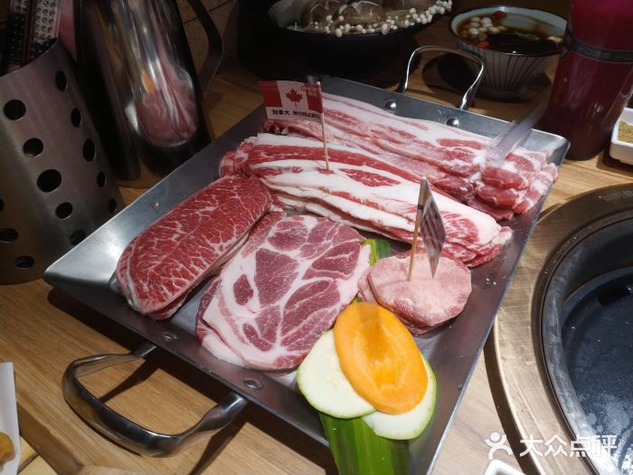 炉小哥烤肉(朗悦公园茂店)澳洲雪花肥牛图片