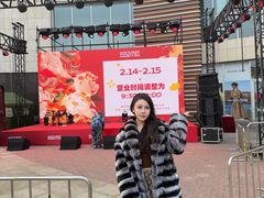 -杉杉奥特莱斯广场(哈尔滨店)