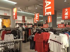 -H&M(星河城店)
