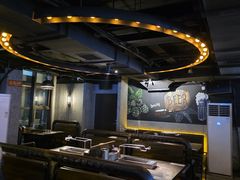 -麦凯伦烧烤·精酿超级工厂店(金桥总店)