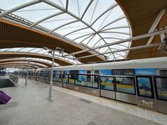 -康新公路(地铁站)