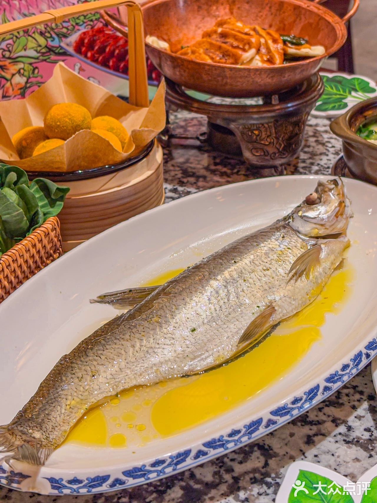 我宣布在南京大牌档，我直接一口吃到了春天！