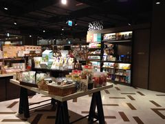 -诚品(信义店)