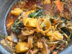 -包整·丝娃娃(一览甲秀楼风景店)