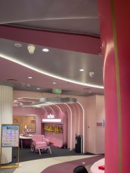 -奈尔宝·国风主题儿童乐园·亲子餐厅(豫园商城店)
