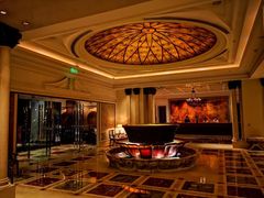 -广州富力丽思卡尔顿酒店