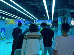 -世代星球·保龄球·镭战真人CS·团建(杨浦店)