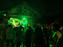 -FINNS Beach Club