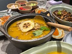 -半山腰·云南菜(侨福芳草地店)