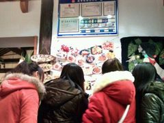 哈哈，聚餐，一群吃货在点餐-蜜桃餐厅·古运河畔(南下塘店)