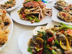 -覃记海鲜美食餐厅