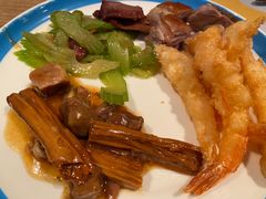 -咖啡苑自助餐厅·中国大饭店