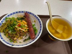 腊肠-西环肥仔螺蛳粉(南宁第一分店)