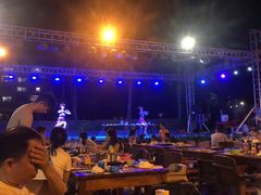 -渔家火锅·海鲜自助餐·演艺(亚龙湾天域酒店)
