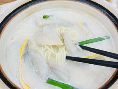 黄鱼煨面-阿娘面馆