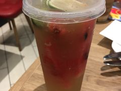-沪上阿姨·精选茶饮(滨海永旺梦乐城店)