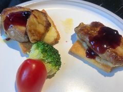 -小天鹅戴斯酒店鲸鲨百汇创作料理