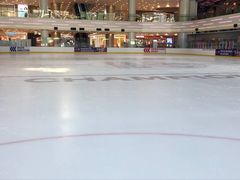 -冠军冰场CHAMPION RINK(凯德广场店)
