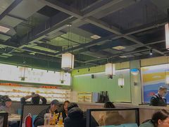 大堂-佰人王串串香火锅直营店(大学路店)