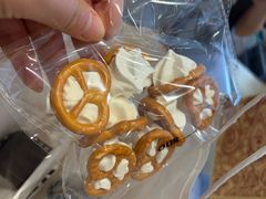 -OUR Bakery(中海环宇荟店)
