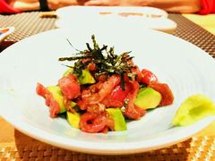 金枪鱼牛油果沙拉-泉寿司(万科公园店)