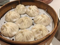 -馋三尺蟹粉小笼(人民广场店)