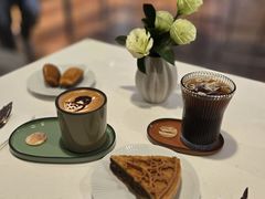 -潮一不贰·法式甜品·生日蛋糕·西式简餐(外滩店)