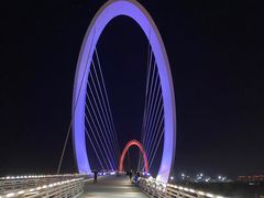 -南京眼步行桥