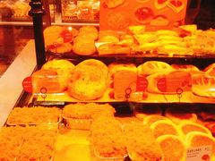 -巴黎贝甜(大宁国际商业广场店)