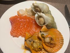 -大中华希尔顿酒店-念自助餐·嗨啤·小龙虾