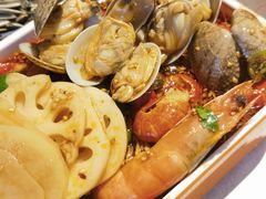 -华府九号海鲜烧烤大排档(龙域店)