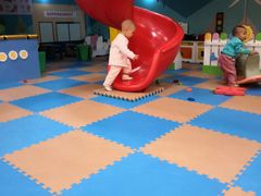 -酷洛小镇(步步高新天地购物广场店)