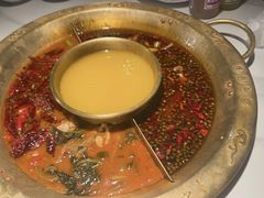-哥老官重庆美蛙鱼头(日月光店)