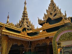 -ခြောက်ထပ်ကြီးရွှေသာလျောင်းဘုရားကြီး