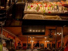 -沈家门海鲜夜排档(东港店)