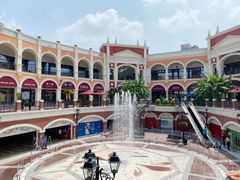 -佛罗伦萨小镇广佛名品奥特莱斯(疏港路店)