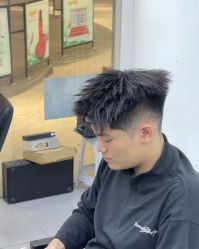 -M1山木造型国潮男士发型定制