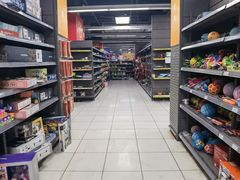 -家乐福(四元桥购物中心店)