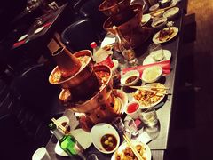 -炉小二铜锅牛蛙•川湘菜(三里屯店)